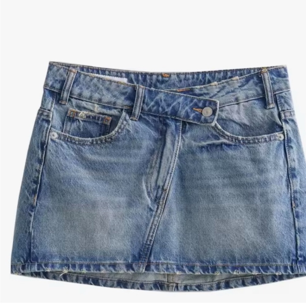 Zara Light Blue Denim Mini Skirt
